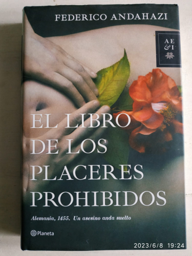 Portada del libro de El libro de los placeres prohibidos