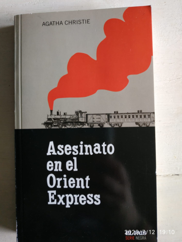 Portada del libro de Asesinato en el Orient Express