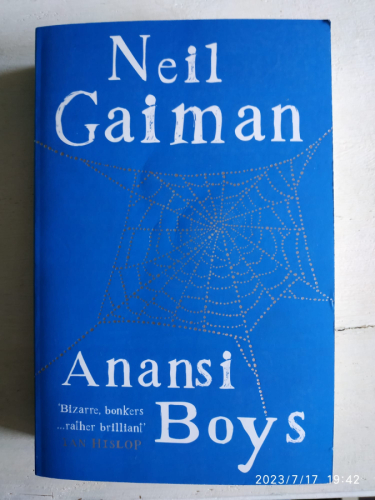 Portada del libro de Anansi Boys.