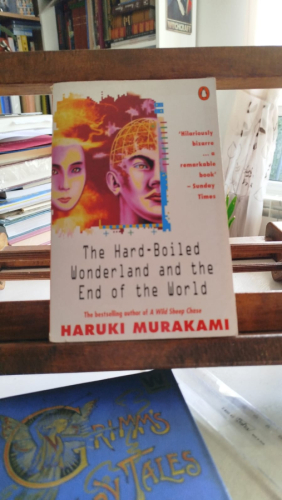 Portada del libro de The hard-boiled wonderland and the end of the world