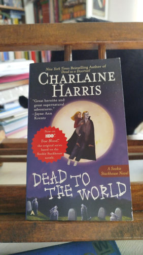 Portada del libro de Dead to The World