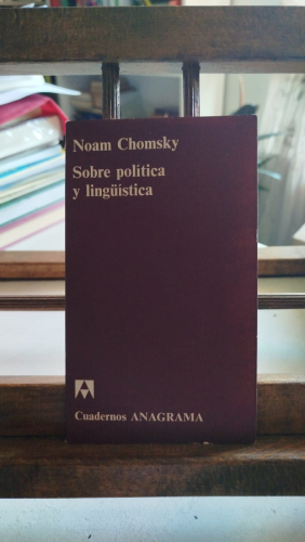 Portada del libro de Sobre política y lingüística