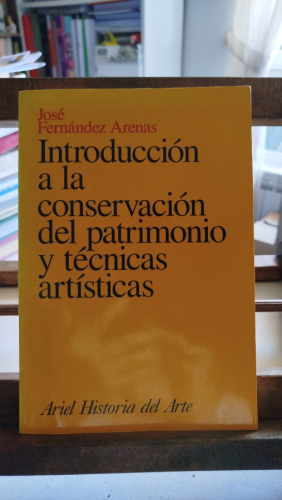 Portada del libro de Introducción a la conservación del patrimonio y técnicas artísticas 