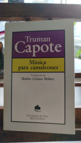 Portada del libro de Música para camaleones