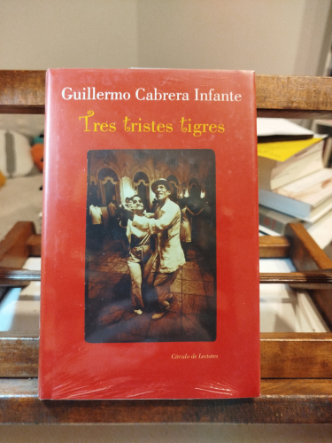 Portada del libro de Tres tristes tigres