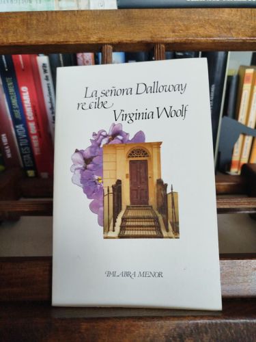 Portada del libro de La señora Dalloway recibe