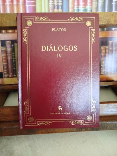 Portada del libro de Diálogos IV: República