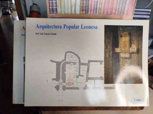 Portada del libro de Arquitectura popular leonesa