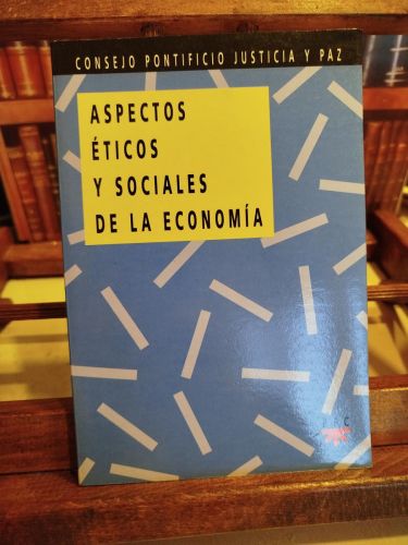 Portada del libro de Aspectos éticos y sociales de la economía