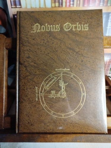 Portada del libro de Novus Orbis: edición facsímil del ejemplar rarísimo de la Real Colegiata de San Isidoro de León 