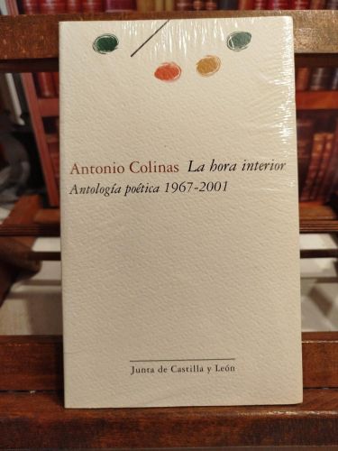 Portada del libro de La hora interior: antología poética, 1967-2001