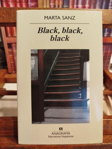 Portada del libro de Black, black, black