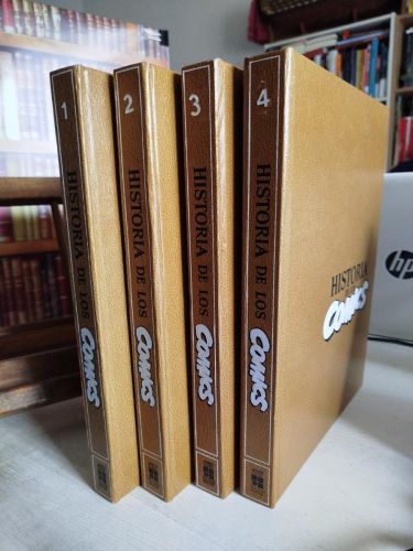 Portada del libro de Historia de los cómics (4 Vol.)