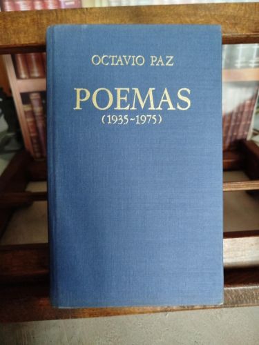 Portada del libro de Poemas (1935-1975)
