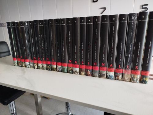 Portada del libro de Episodios nacionales: completa (23 vol.)