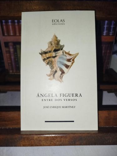 Portada del libro de Ángela Figuera: entre dos versos