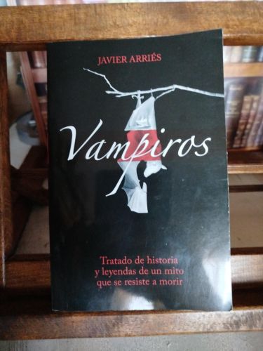 Vampiros: Bestiario de ultratumba 