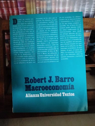 Portada del libro de Macroeconomía